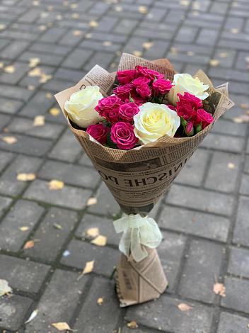 Букет цветов из: Розы в Пшада